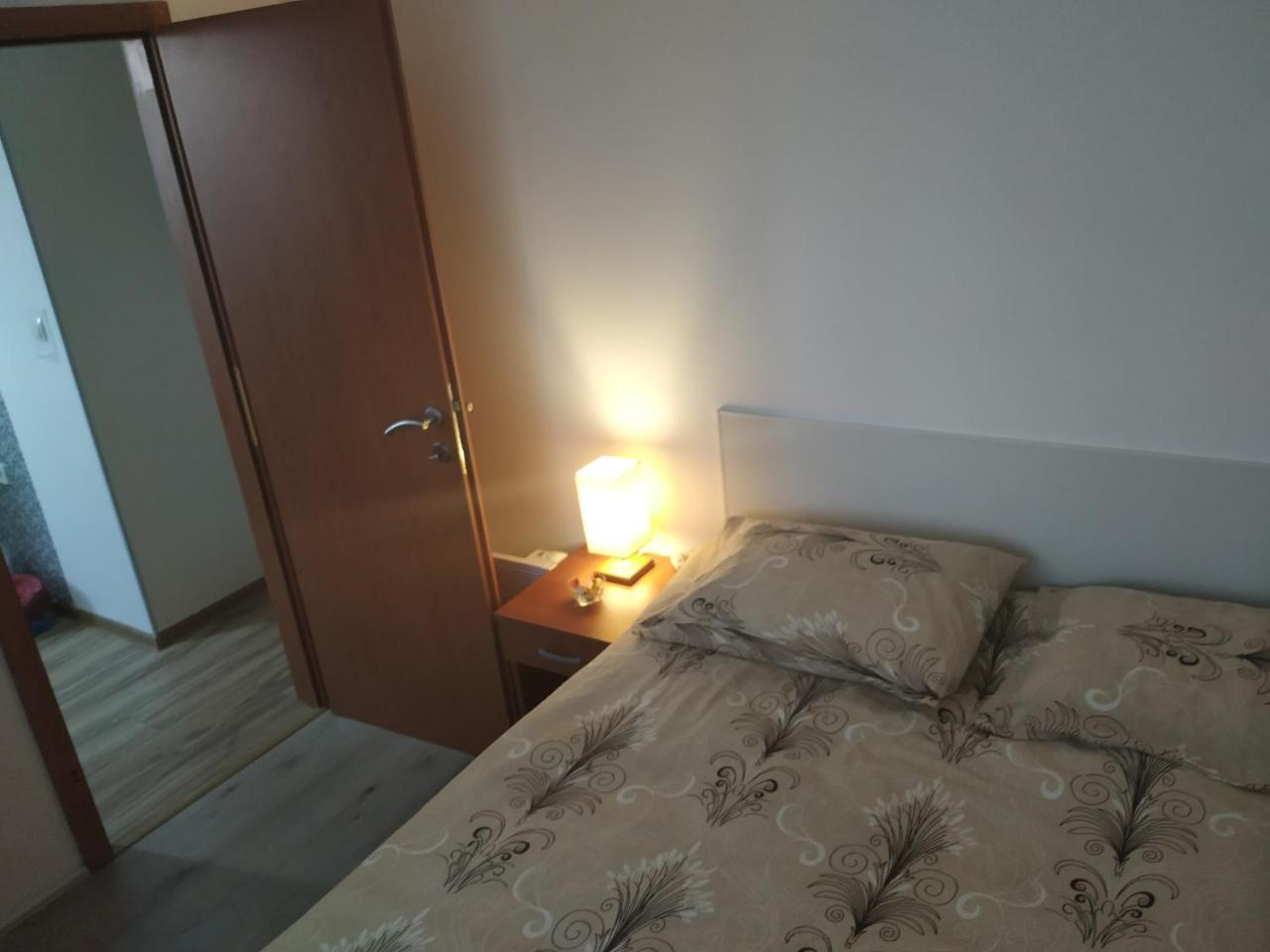 بودغوريتْسا Apartment Dora المظهر الخارجي الصورة